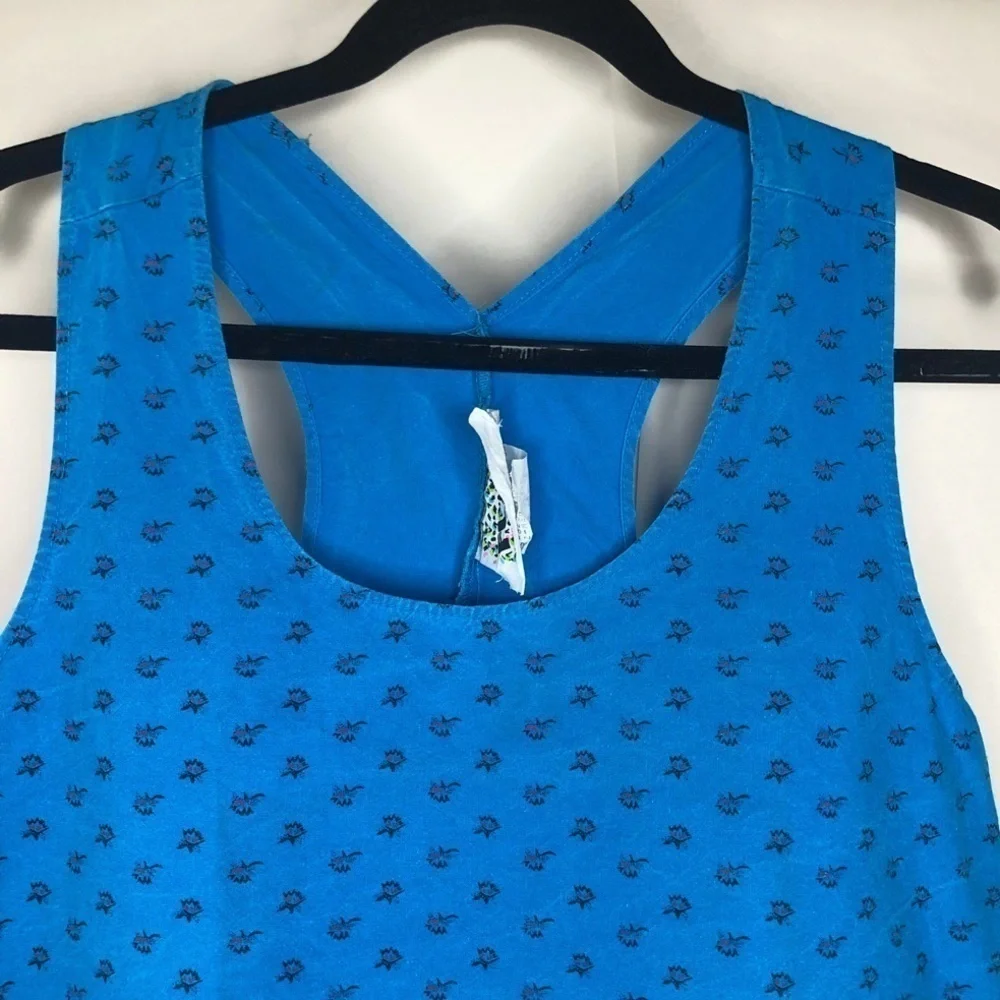 Vintage Crop Boxy Top Racer Back Bright Blue Graphic Tank by Flash Sz M 80’s 90s